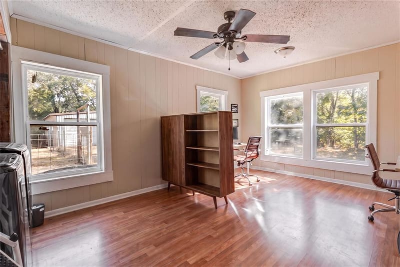 228 W Archer Street, Jacksboro TX 76458 - Photo 13