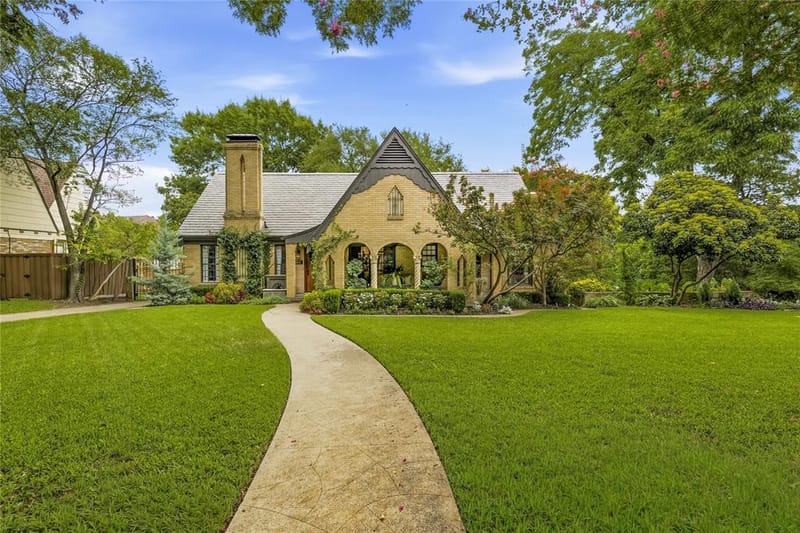 608 Monte Vista Drive, Dallas TX 75223