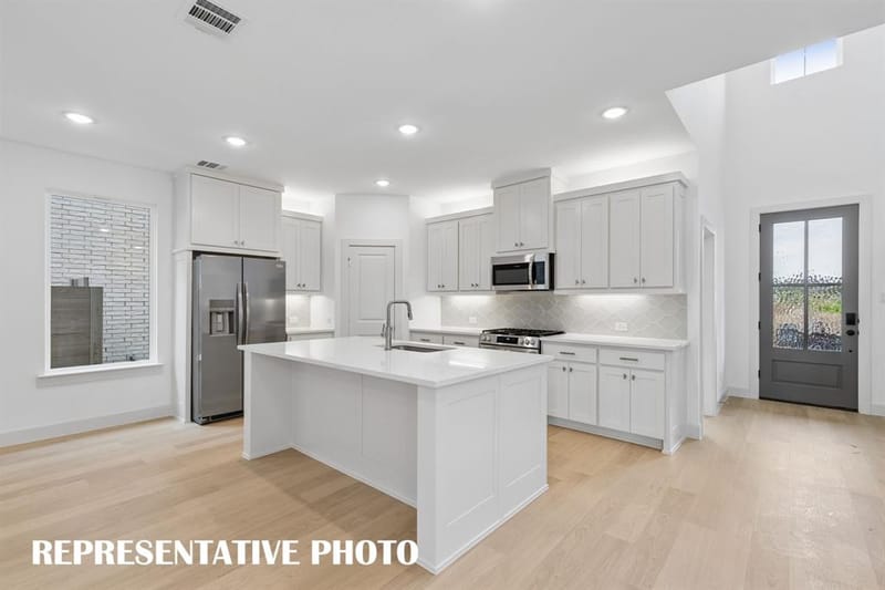 4617 Reveille Drive, McKinney TX 75071 - Photo 7