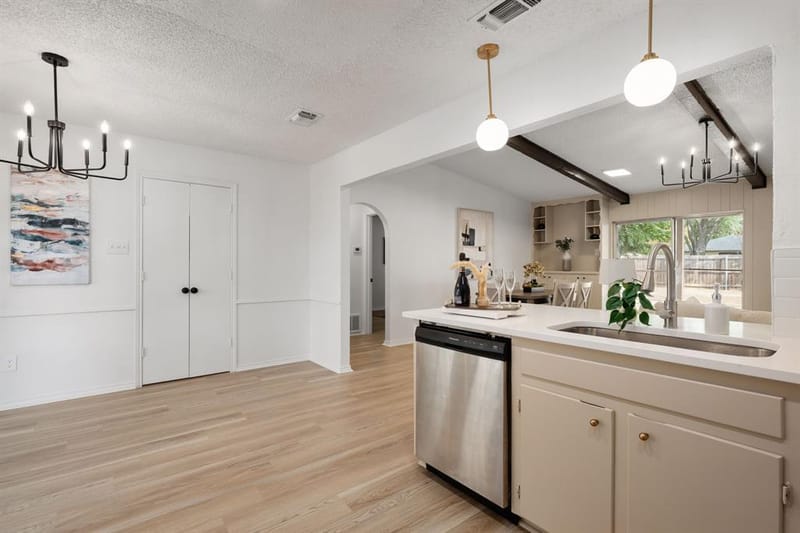 3204 Ashford Avenue, Fort Worth TX 76133 - Photo 11