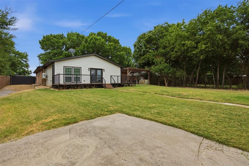 917 E Worth Street, Grapevine TX 76051 - Photo 24
