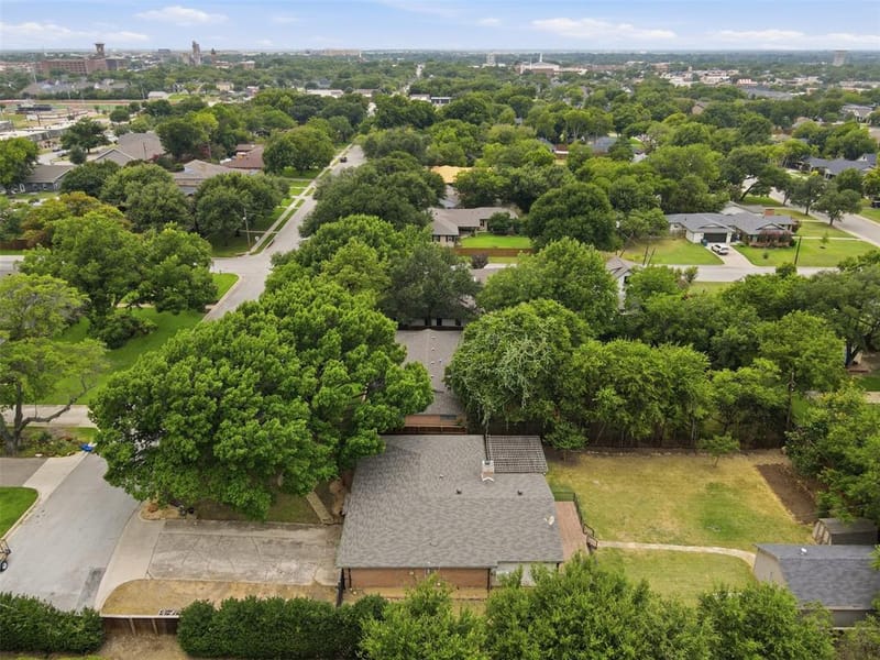 917 E Worth Street, Grapevine TX 76051 - Photo 35