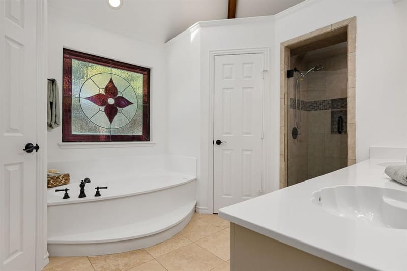 716 Ashley Drive, Hurst TX 76054 - Photo 12