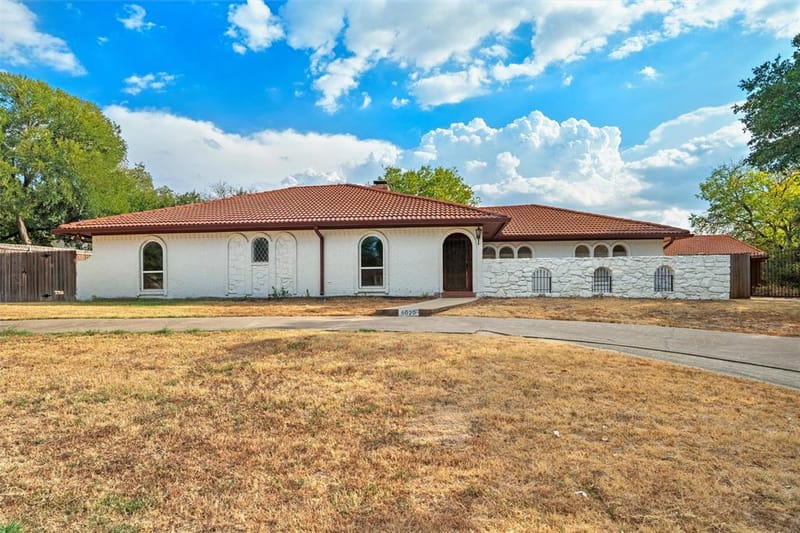 6020 Lantana Lane, Fort Worth TX 76112