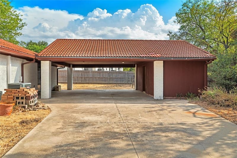6020 Lantana Lane, Fort Worth TX 76112 - Photo 30