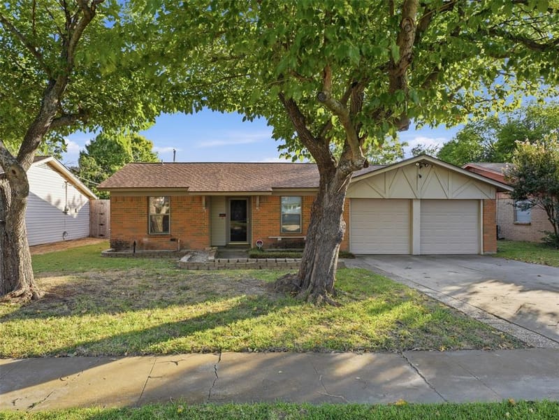7228 Oldham Place, North Richland Hills TX 76182