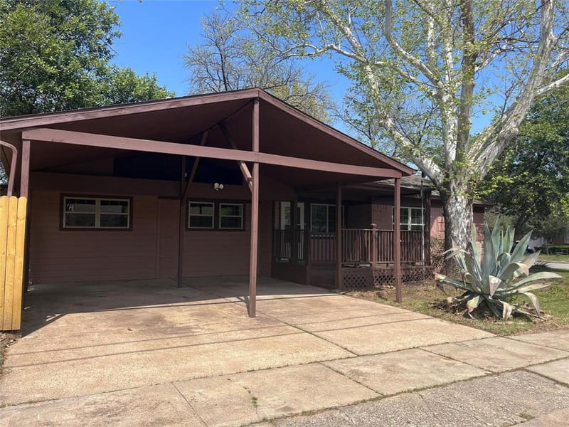 1021 Western Boulevard, Arlington TX 76013 - Photo 10