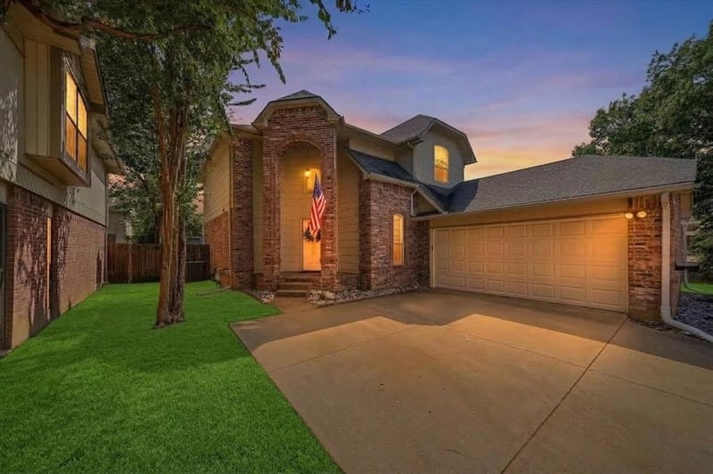 9072 Elbe Trail, Fort Worth TX 76118