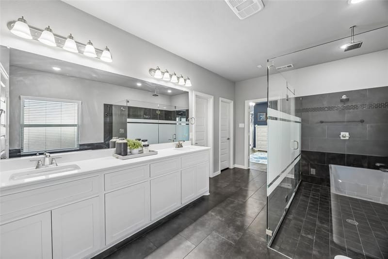 9200 Brittlebrush Trail, Fort Worth TX 76177 - Photo 16