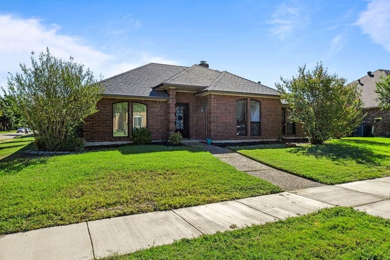 4016 Province Drive, Carrollton TX 75007