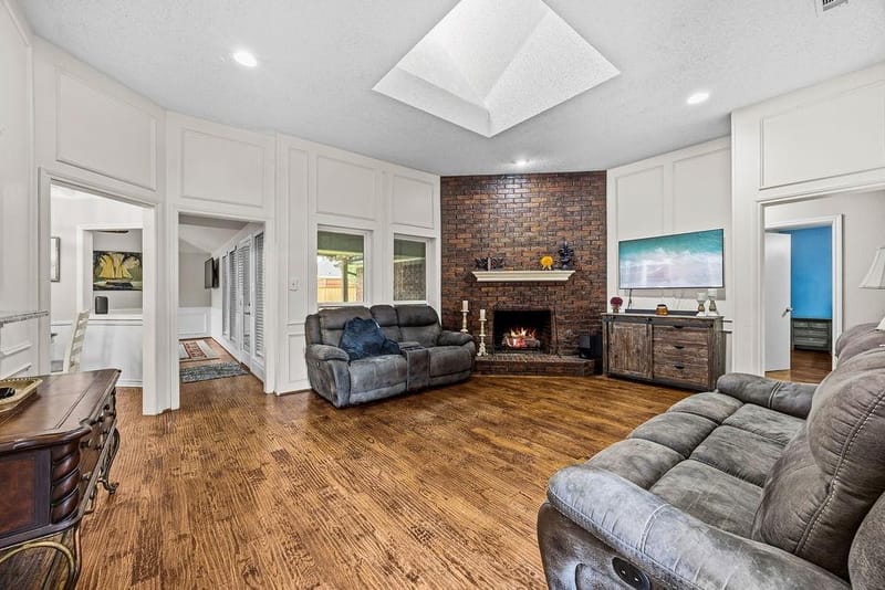4016 Province Drive, Carrollton TX 75007 - Photo 5