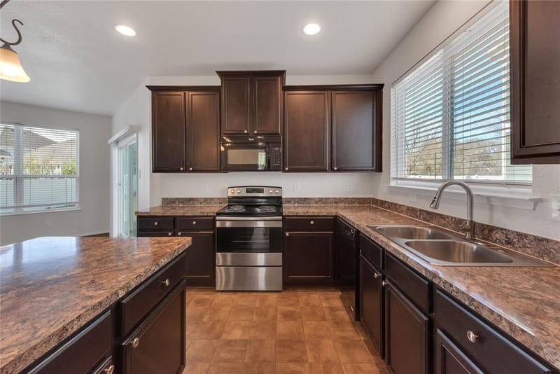 9225 Benevolent Court, Providence Village TX 76227 - Photo 7