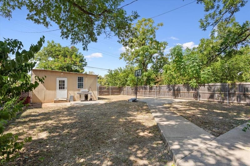 2029 Colcord Avenue, Waco TX 76707 - Photo 38