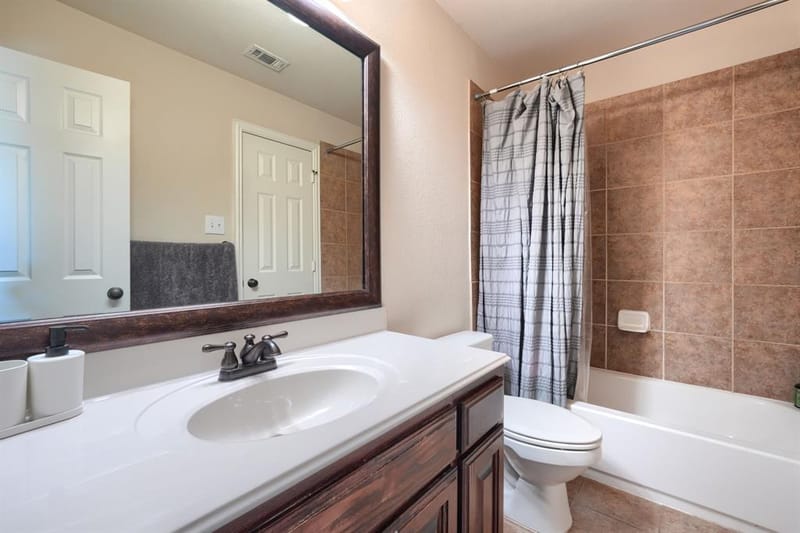 10510 Toffenham Drive, Frisco TX 75035 - Photo 32