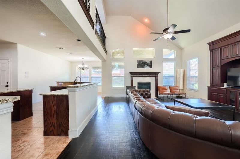 10510 Toffenham Drive, Frisco TX 75035 - Photo 10