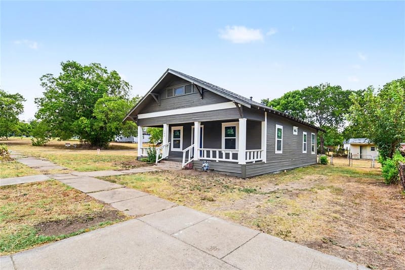 108 E Tyler Street, Ennis TX 75119 - Photo 21