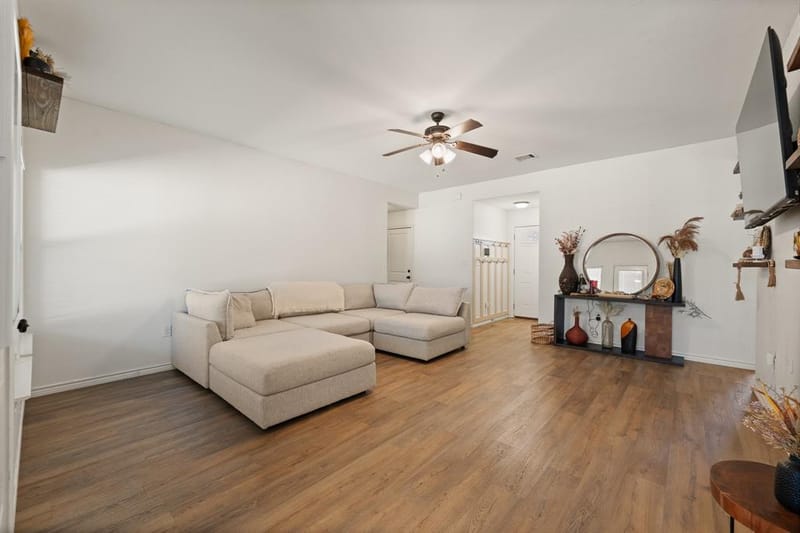 1212 Bales Street, Cleburne TX 76033 - Photo 7