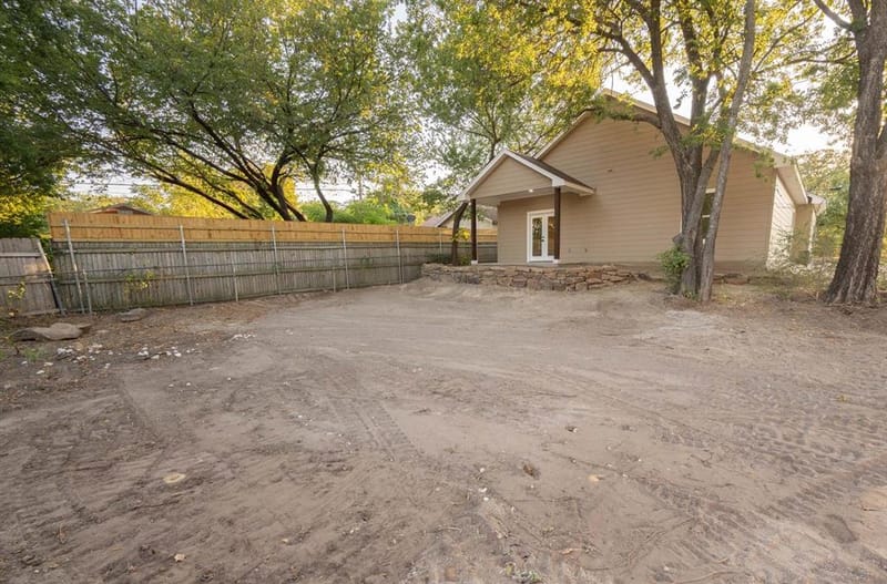 321 S Rusk, Weatherford TX 76086 - Photo 11