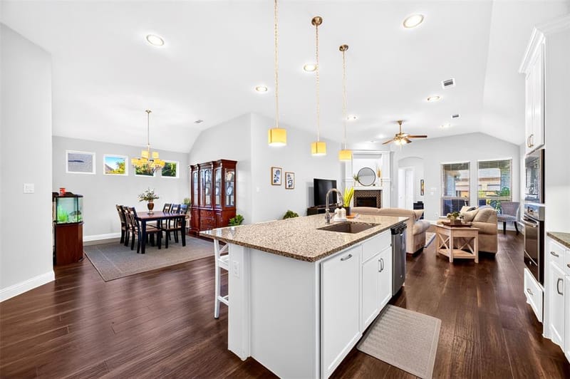 4225 Whispering Willow Way, Arlington TX 76005 - Photo 9