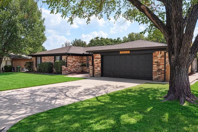 8224 Pearl Street, North Richland Hills TX 76180 - Photo 3