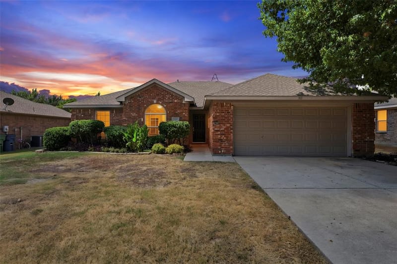 103 Buckskin Drive, Waxahachie TX 75167 - Photo 4