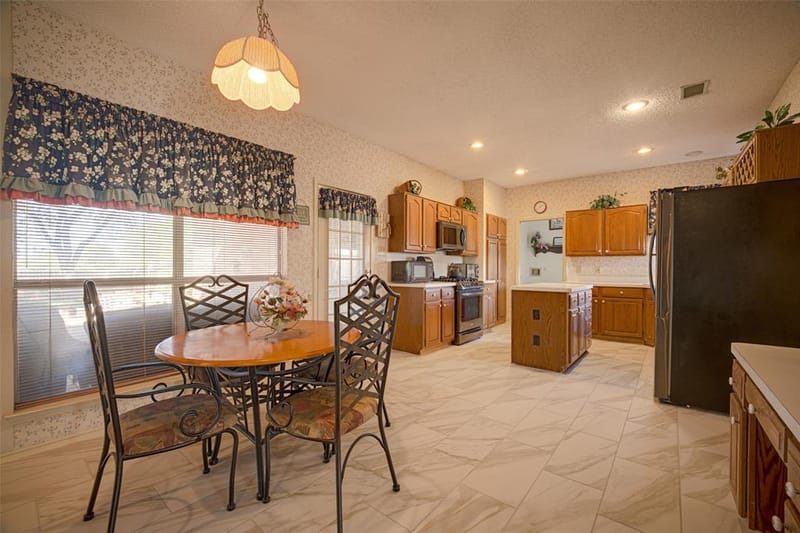 105 Boulder Creek Drive, DeSoto TX 75115 - Photo 11