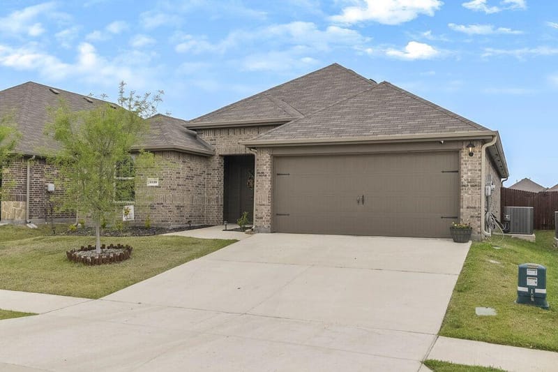 1110 Baldwin Lane, Ennis TX 75119