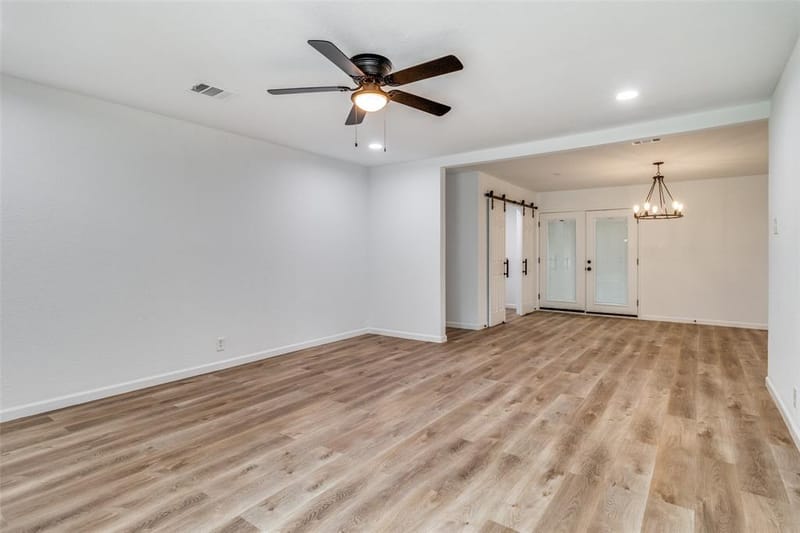 1208 N Grant Drive, Sherman TX 75092 - Photo 4