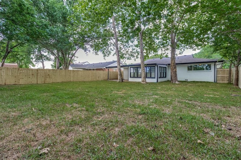 1208 N Grant Drive, Sherman TX 75092 - Photo 25