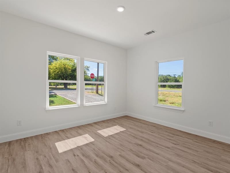 101 N Oak Street, Ector TX 75439 - Photo 28