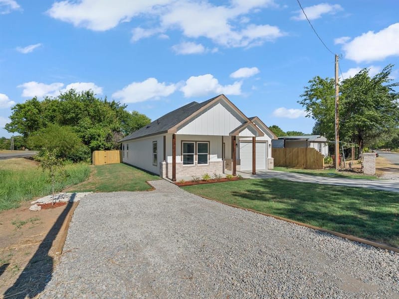 101 N Oak Street, Ector TX 75439 - Photo 30