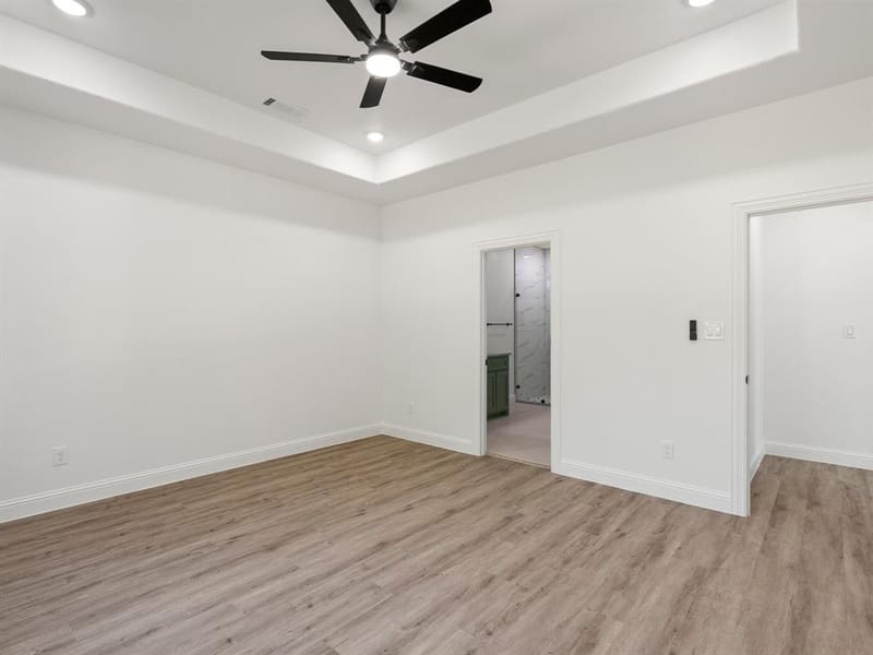 101 N Oak Street, Ector TX 75439 - Photo 14