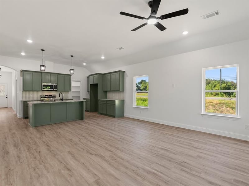101 N Oak Street, Ector TX 75439 - Photo 15