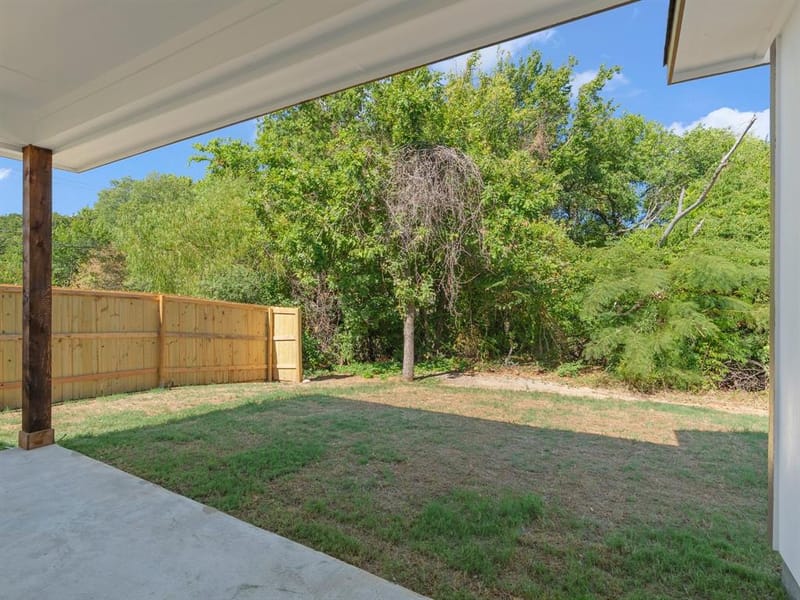 101 N Oak Street, Ector TX 75439 - Photo 19
