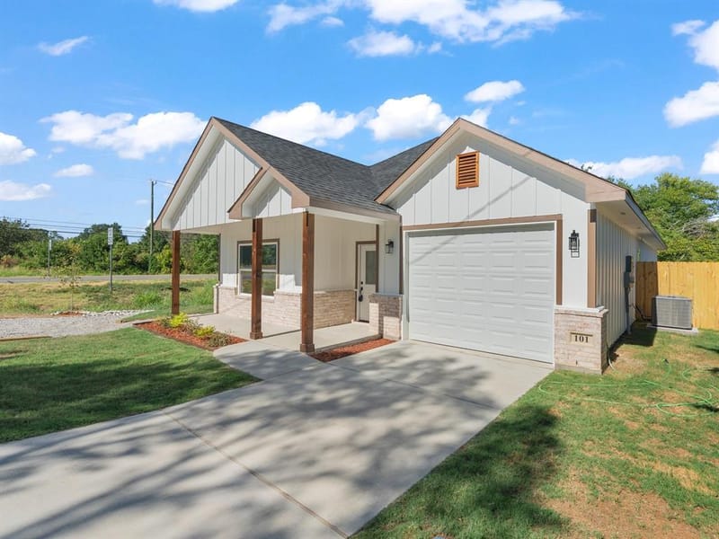 101 N Oak Street, Ector TX 75439 - Photo 21