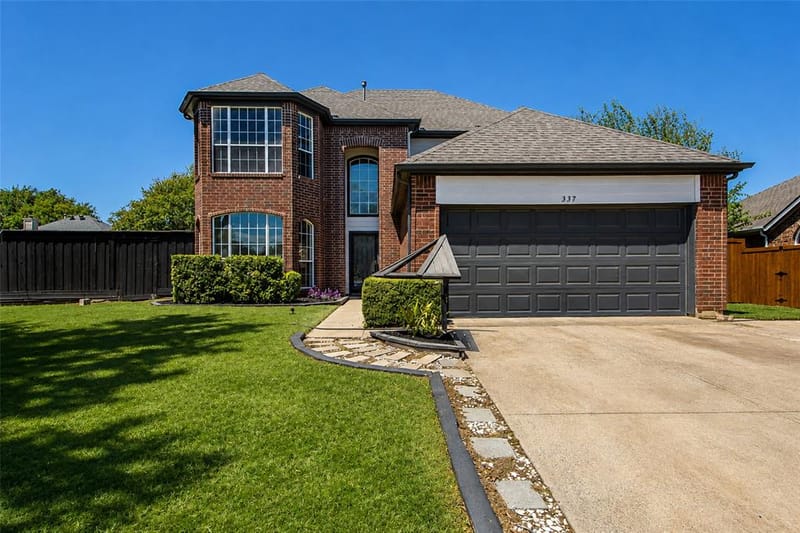 337 Bluewood Lane, Lake Dallas TX 75065