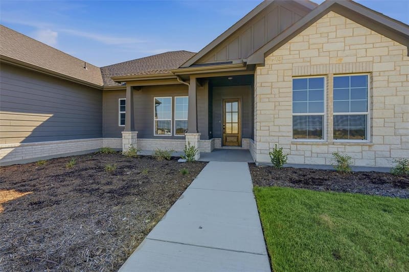 153 Big Sky Road, Decatur TX 76234 - Photo 6