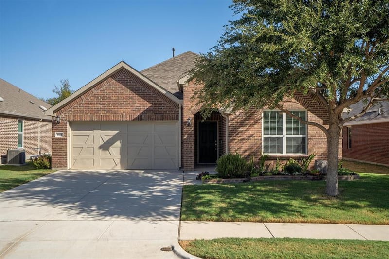 6424 Roaring Creek, Denton TX 76226