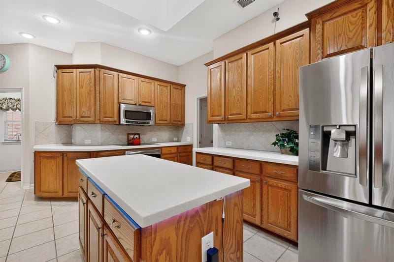 6869 Cape Cod Drive, Grand Prairie TX 75054 - Photo 10