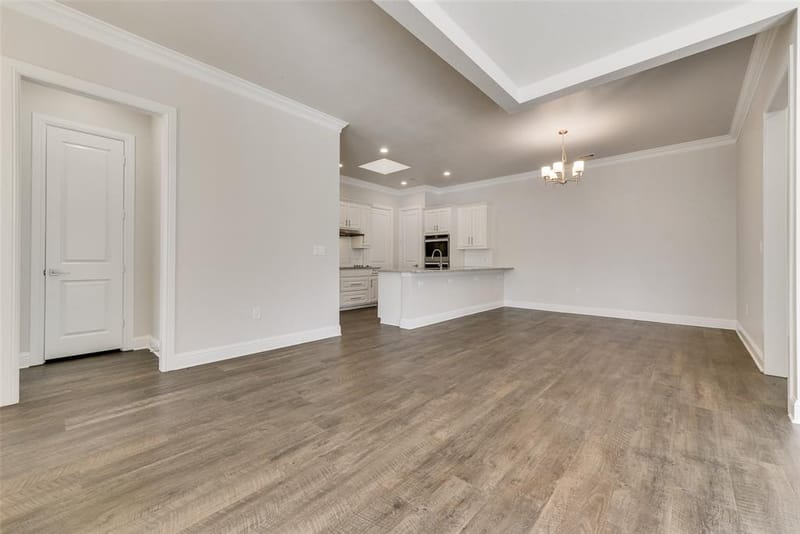 8841 Creek Run Road # 403, Fort Worth TX 76120 - Photo 8