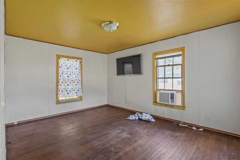 1301 E Ramsey Avenue, Fort Worth TX 76104 - Photo 12