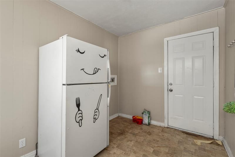 1301 E Ramsey Avenue, Fort Worth TX 76104 - Photo 8
