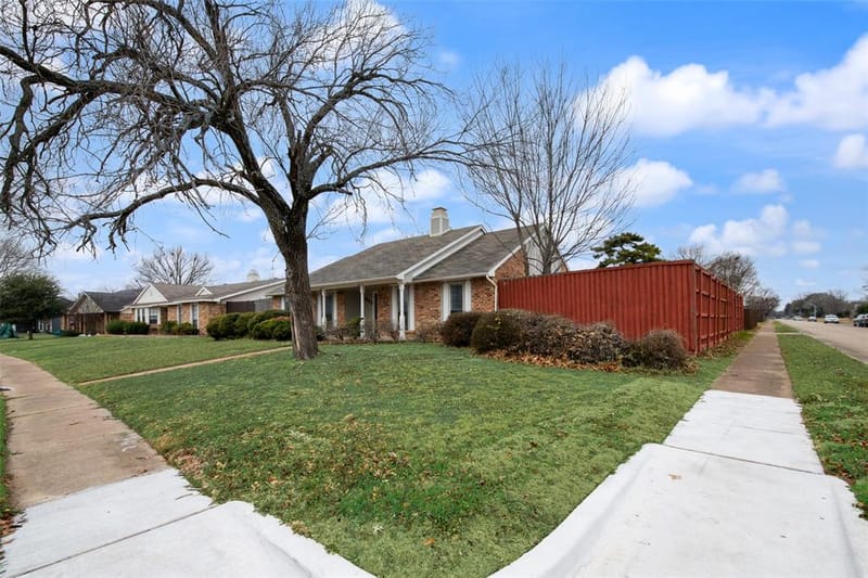 1323 Rivercrest Boulevard, Allen TX 75002 - Photo 2