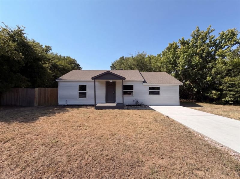 1418 Moss Street, Gainesville TX 76240 - Photo 17