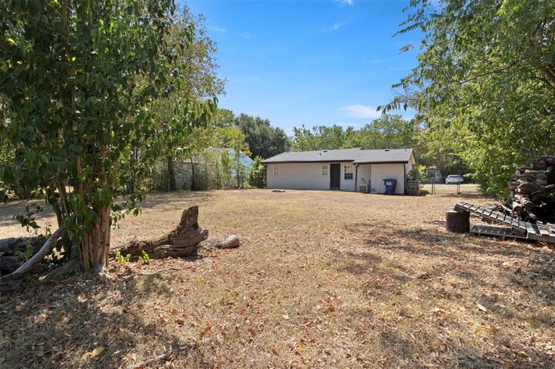 315 Rea Avenue, Lancaster TX 75146 - Photo 16