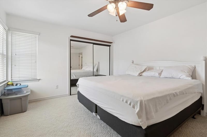 924 McCoy Drive, Irving TX 75062 - Photo 27