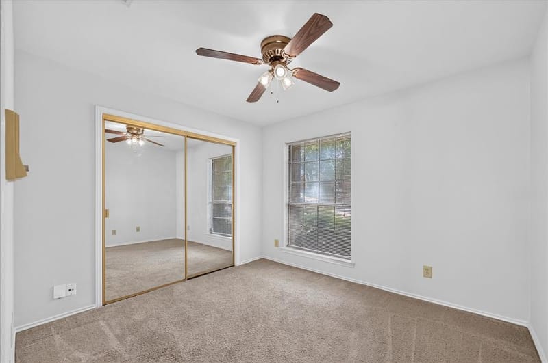 9711 Springtree Lane, Dallas TX 75243 - Photo 22