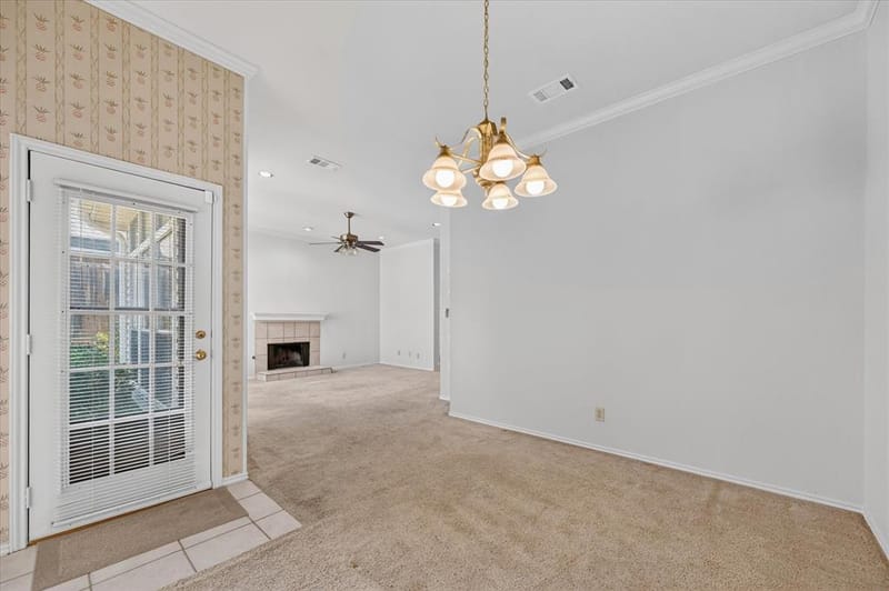 9711 Springtree Lane, Dallas TX 75243 - Photo 14