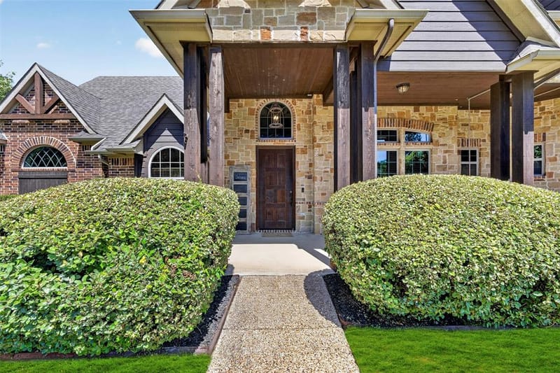 4082 Water Park Circle, Mansfield TX 76063 - Photo 2