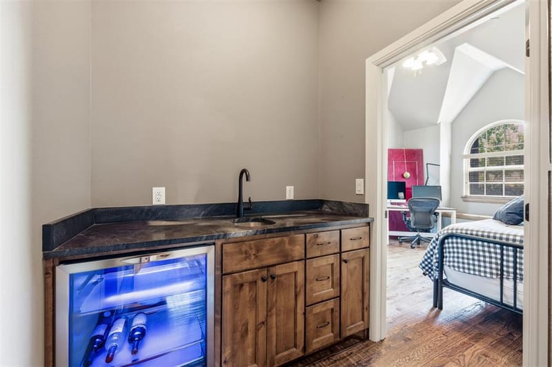 4082 Water Park Circle, Mansfield TX 76063 - Photo 7